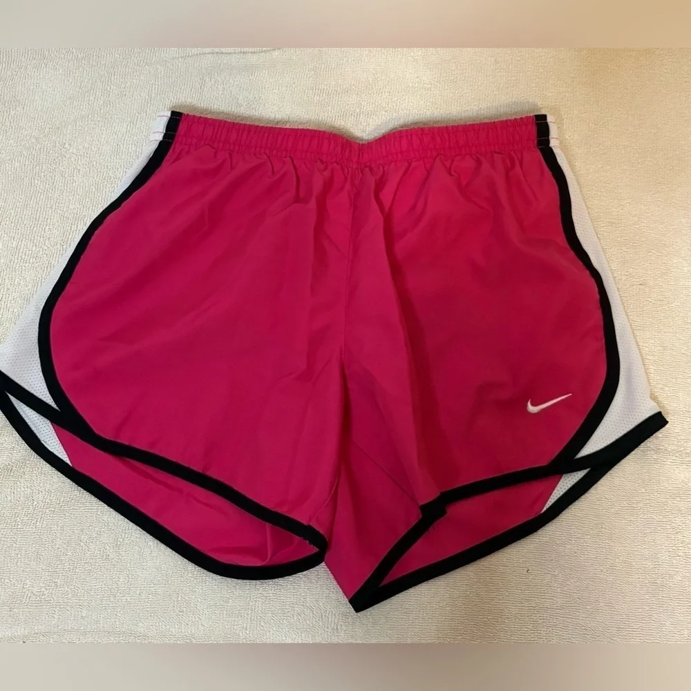 NIKE Girls Light Pink Tempo Dri-Fit Active Running Workout Shorts Size Large